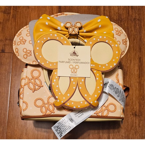 Disney Parks Mickey Mouse Pretzel Scented Loungefly Mini Backpack - Picture 7 of 8